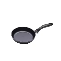 Coupon 👏 Swiss Diamond Classic Series 8 In. Cast Aluminum Nonstick Frying Pan In Grey ✔️