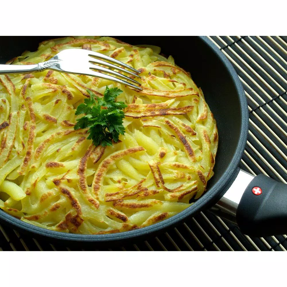 Flash Sale β€οΈ Swiss Diamond Classic Series 10.25 In. Cast Aluminum Nonstick Frying Pan In Grey With Glass Lid π― 4 Flash Sale β€οΈ Swiss Diamond Classic Series 10.25 In. Cast Aluminum Nonstick Frying Pan In Grey With Glass Lid π― - Image 4