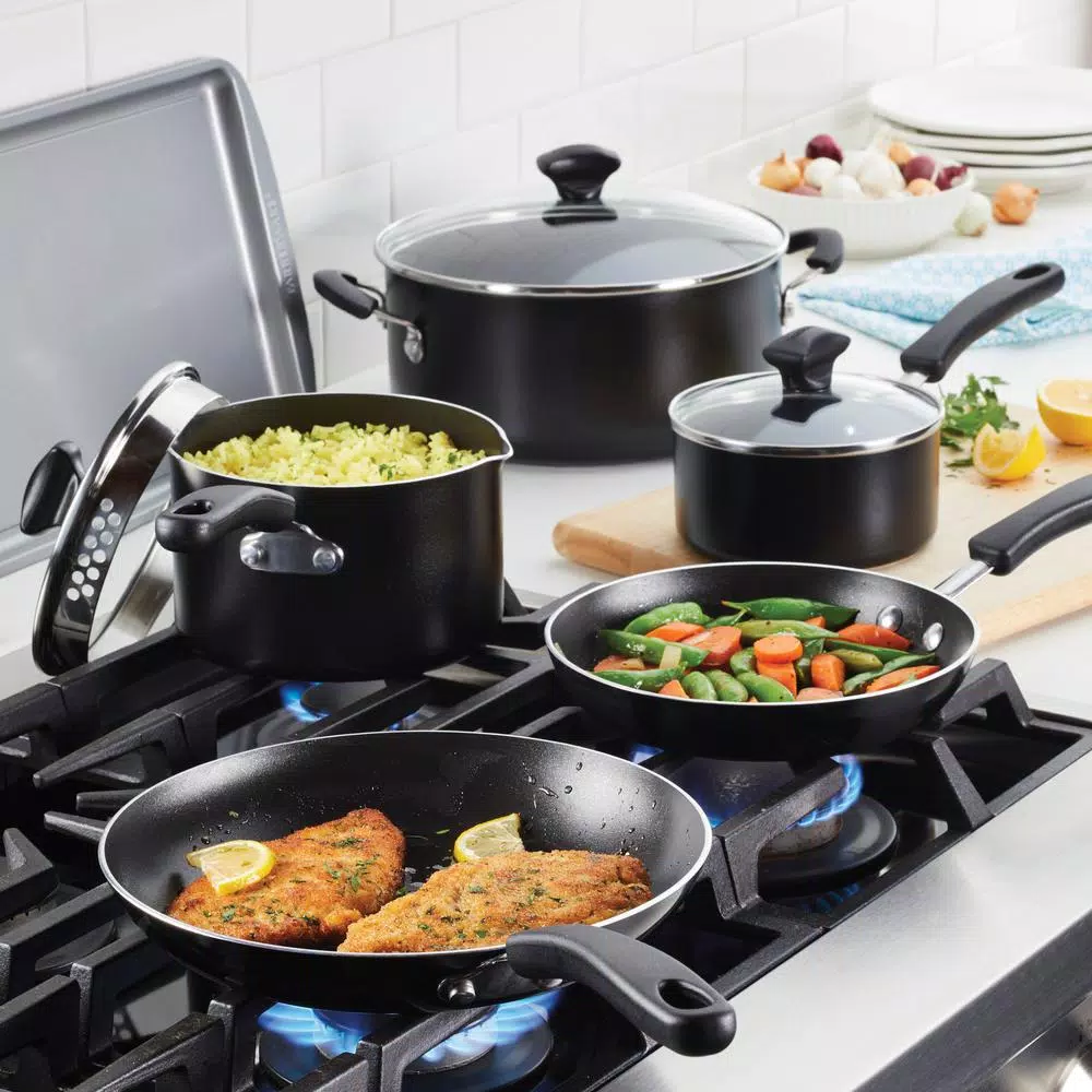 Cheap 🥰 Farberware Dishwasher Safe 10.5 Qt. Aluminum Nonstick Stock Pot In Black With Glass Lid 🤩 5 Cheap 🥰 Farberware Dishwasher Safe 10.5 Qt. Aluminum Nonstick Stock Pot In Black With Glass Lid 🤩 - Image 5